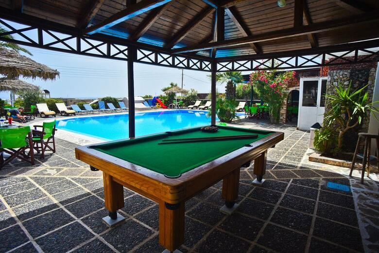 Hotel Holiday Beach Resort
