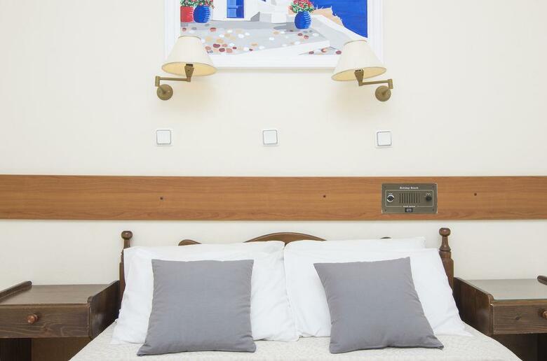 Hotel Holiday Beach Resort