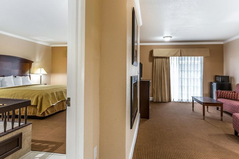 Hotel Quality Inn Near Hearst Castle