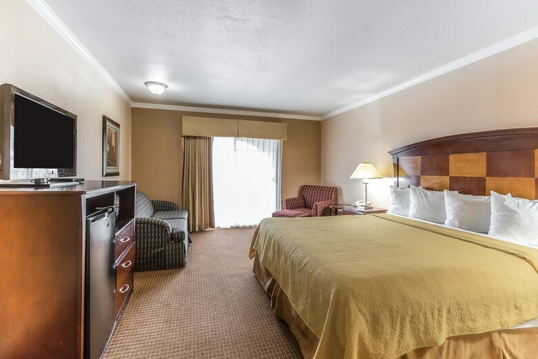 Hotel Quality Inn Near Hearst Castle