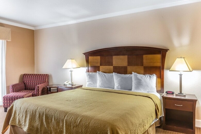 Hotel Quality Inn Near Hearst Castle