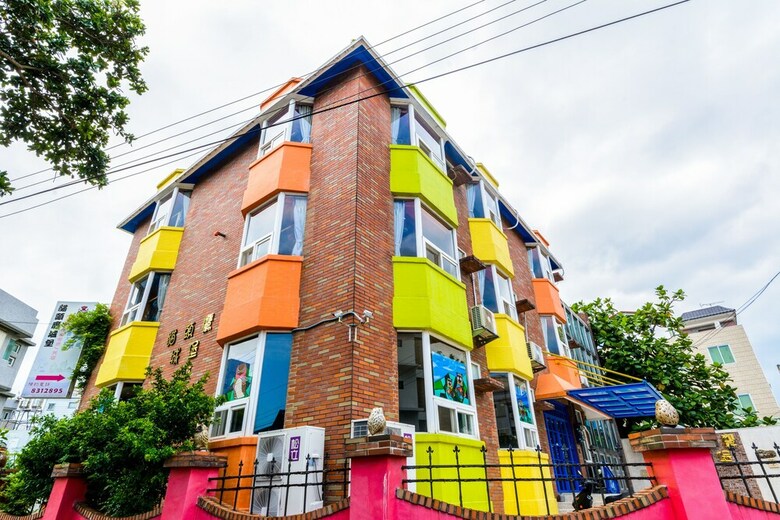 Hotel Owl Castle Bed And Breakfast