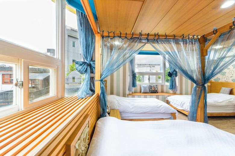 Hotel Owl Castle Bed And Breakfast