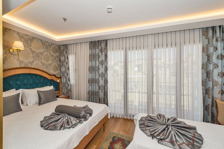 Aprilis Gold Hotel