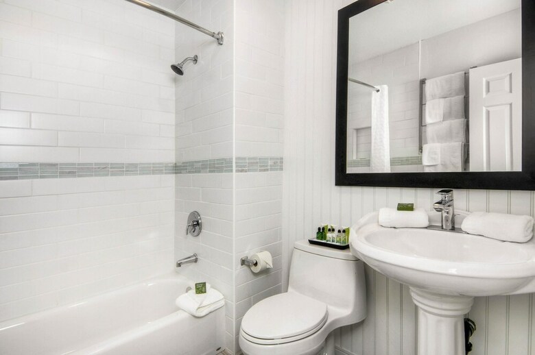 Aggie Inn, Ascend Hotel Collection