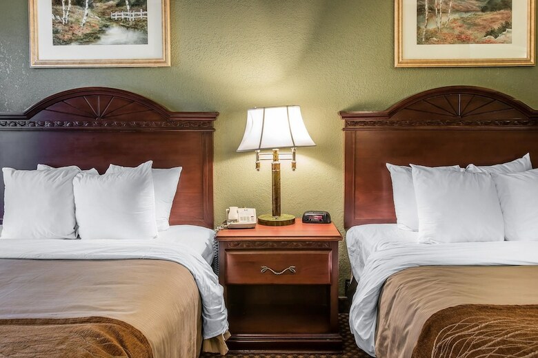 Hotel Quality Inn & Suites Ann Arbor Hwy 23