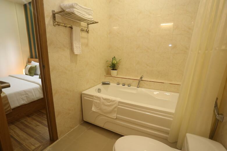 Thuy Sakura Hotel & Serviced Apartment
