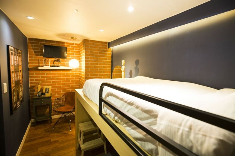 Hotel Uh Stay