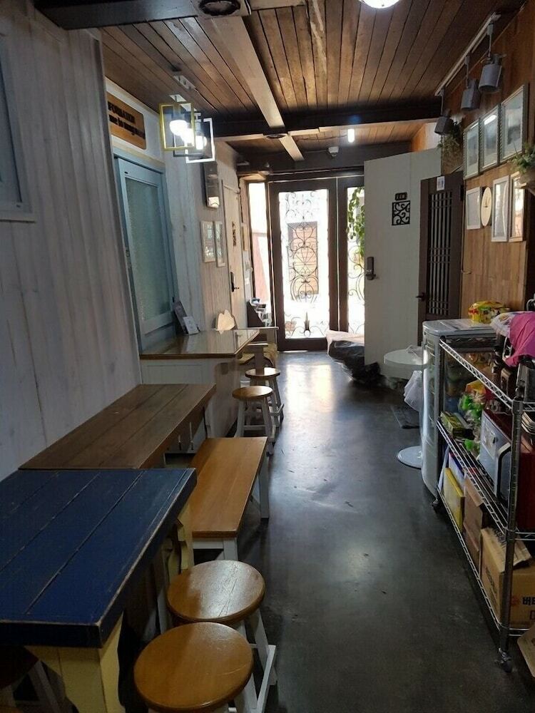 Hotel Nungmaru Guesthouse