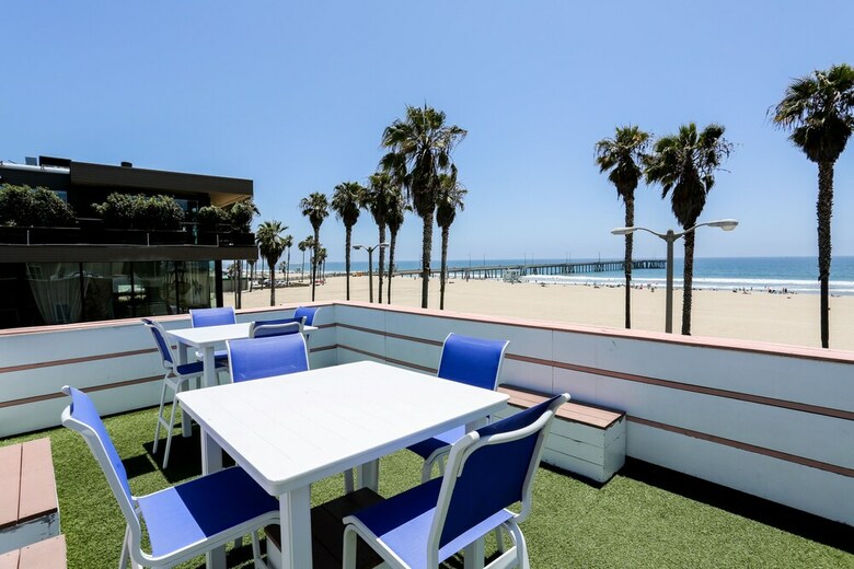 Venice On The Beach Hotel