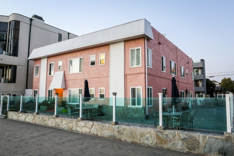 Venice On The Beach Hotel