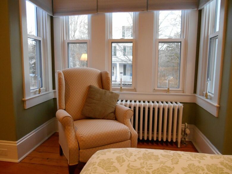 Bayberry House Bed And Breakfast