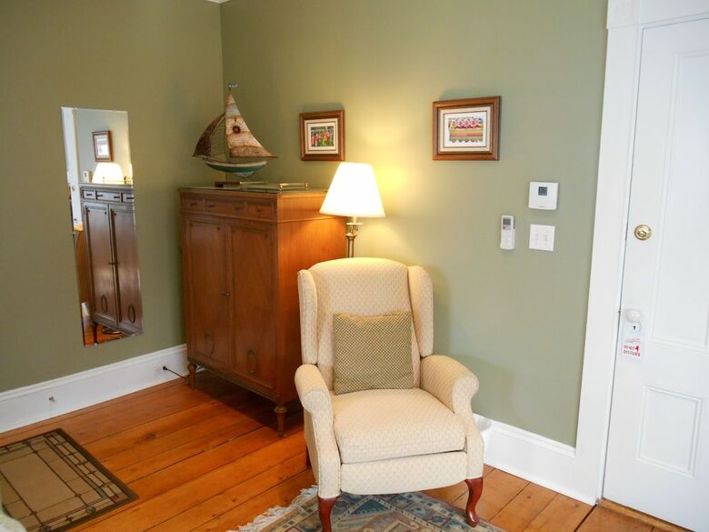 Bayberry House Bed And Breakfast