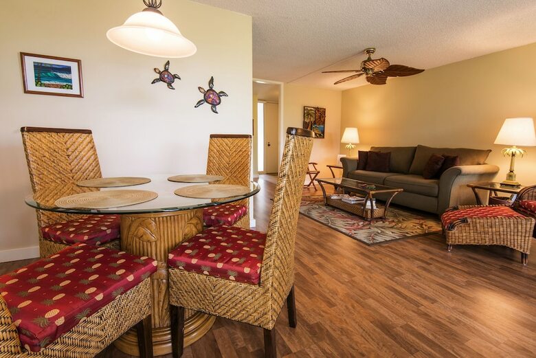 Oceanfront Realty - The Cliffs At Princeville