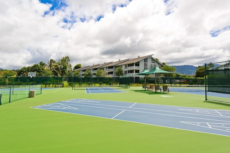Oceanfront Realty - The Cliffs At Princeville