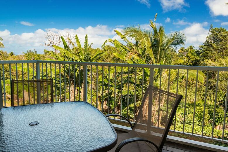 Oceanfront Realty - The Cliffs At Princeville