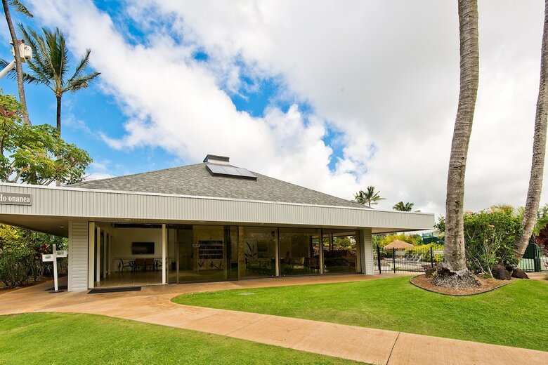 Oceanfront Realty - The Cliffs At Princeville
