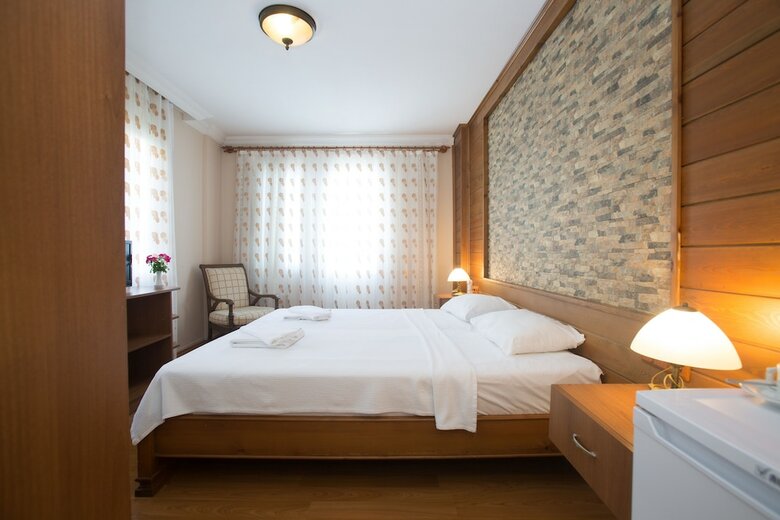 Dedeminn Garden Hotel