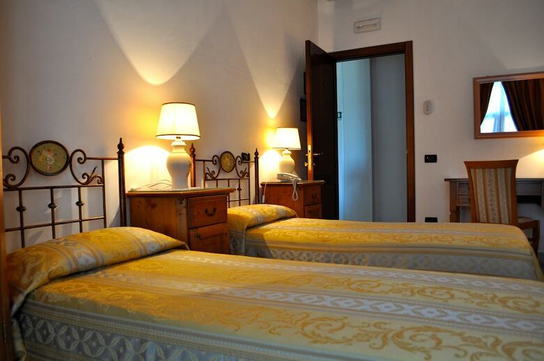 Grik� Country Hotel