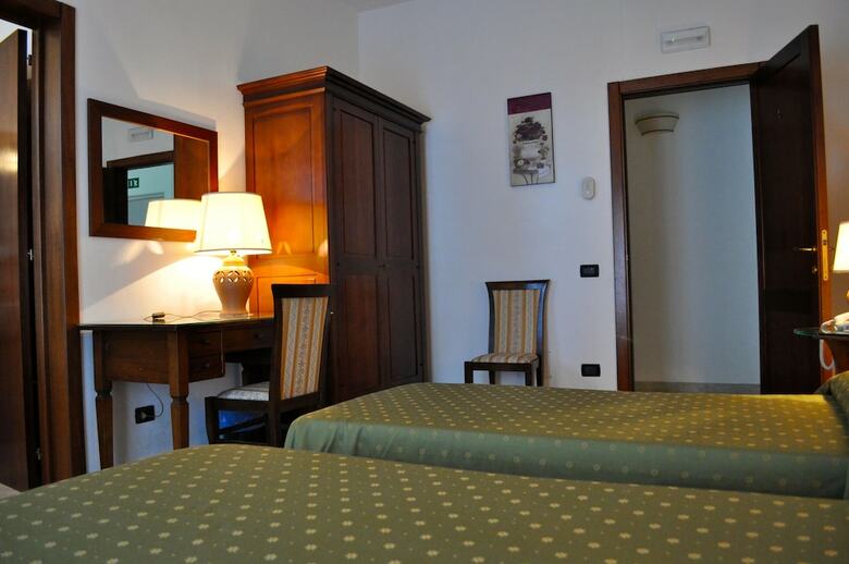 Grik� Country Hotel