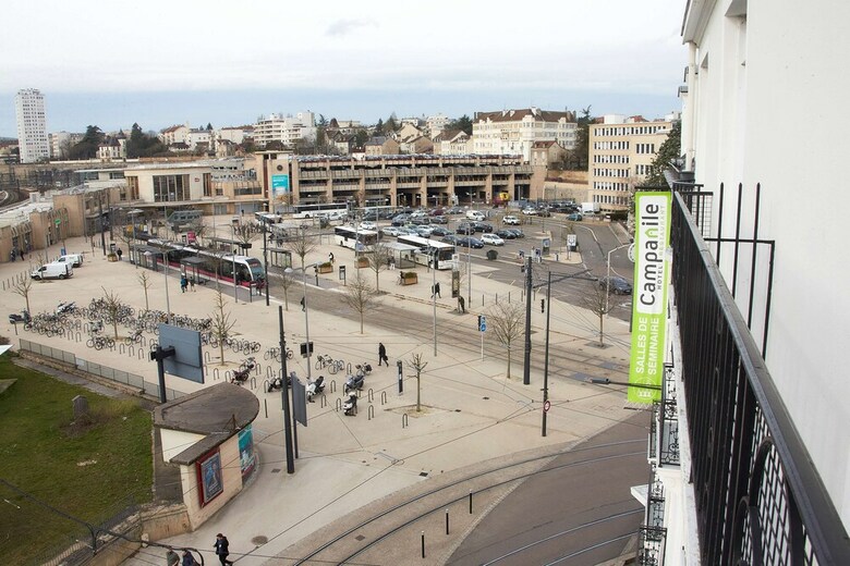 Hotel Campanile Dijon Centre - Gare
