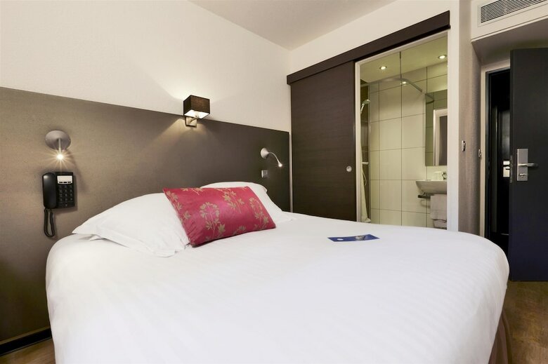 Hotel Kyriad Fr�jus Centre - Saint-rapha�l