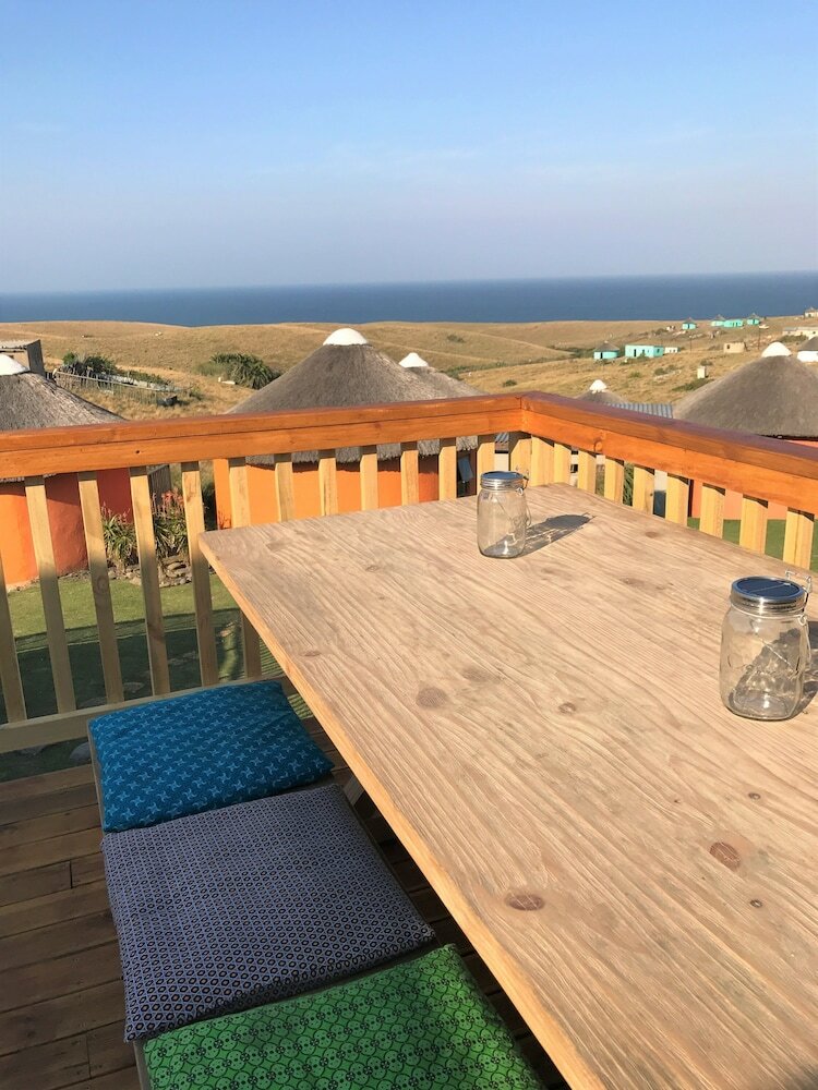 Posada Swell Eco Lodge