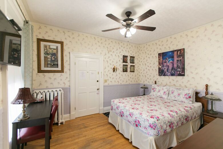 Hotel Prince Street Suites