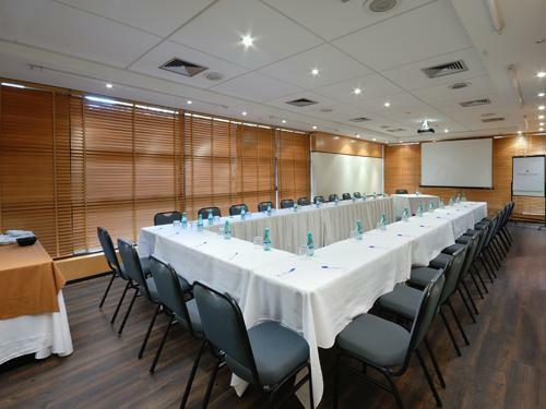 Hotel Golden Tulip Park Plaza