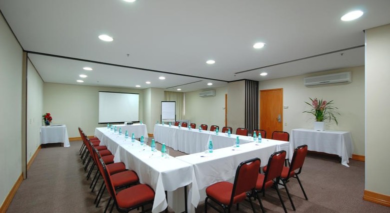 Hotel Tulip Inn Interative