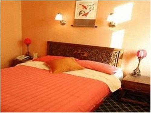 Huguosi Hotel