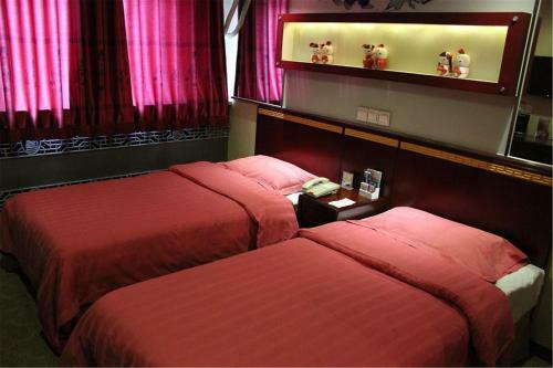 Huguosi Hotel