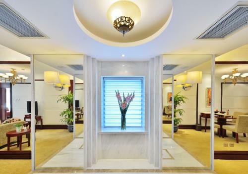 Excemon Beijing Hongxiang Hotel