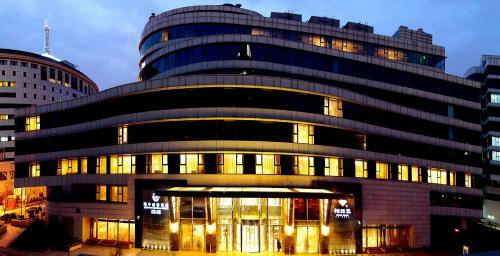 Beijing Mingyoun Central Hotel