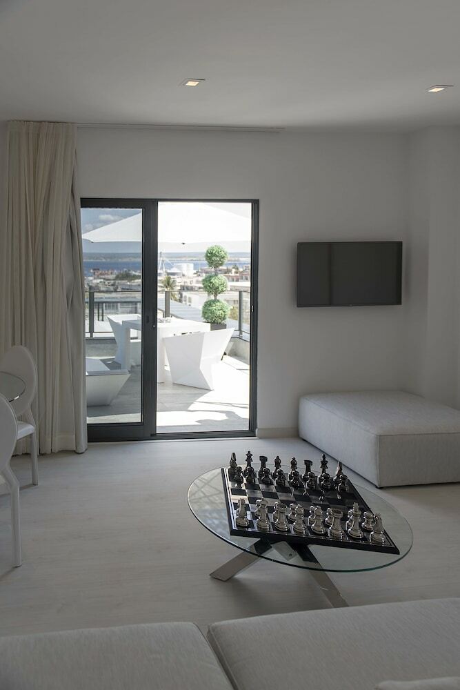 Nacala Plaza Business Design Hotel
