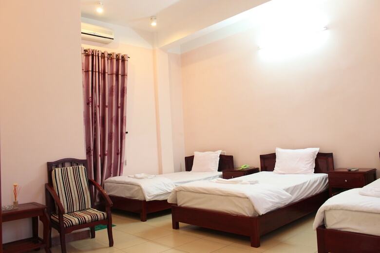 Hotel Ngoi Nha Xanh
