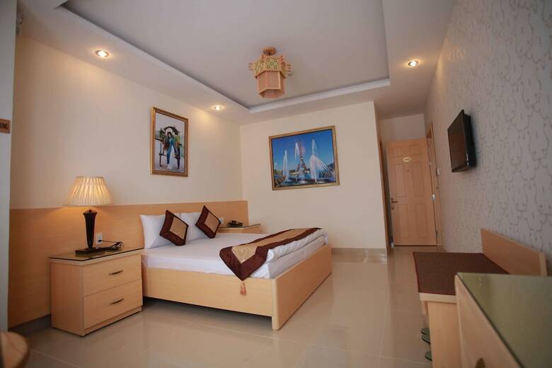 Tulip Hotel 2