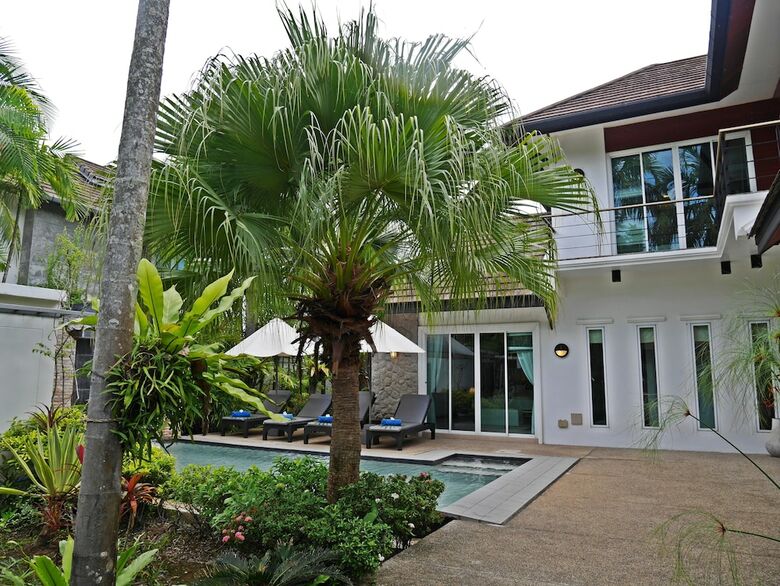 Suriya Som Villa