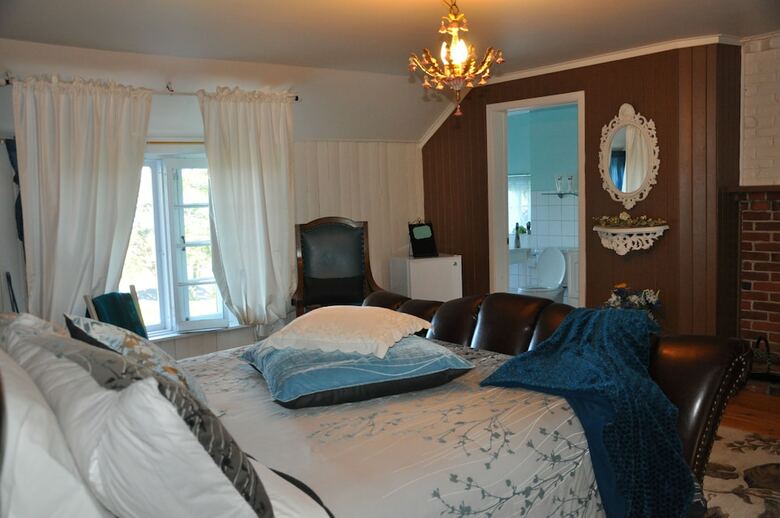 Bed & Breakfast Auberge Sur La C�te