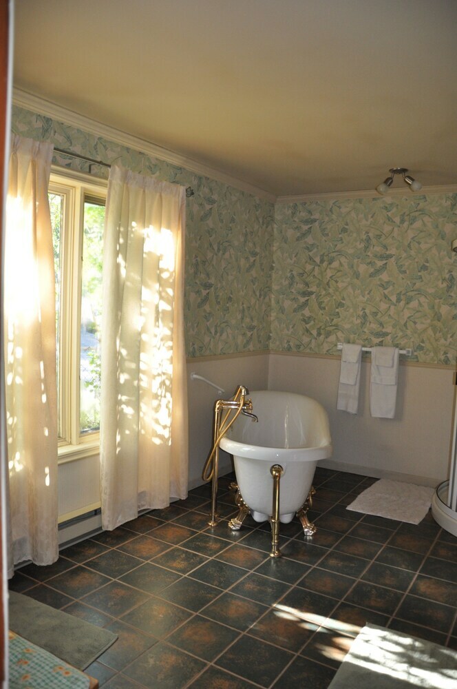 Bed & Breakfast Auberge Sur La C�te