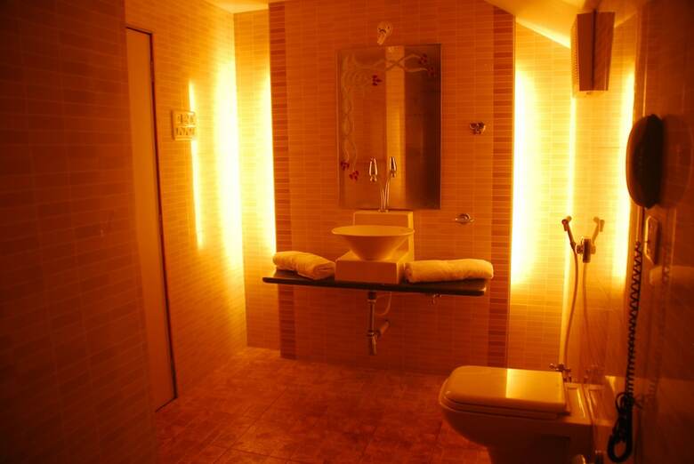 Hotel Abhishek Beach Resort & Spa