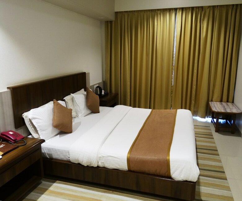 Hotel Abhishek Beach Resort & Spa