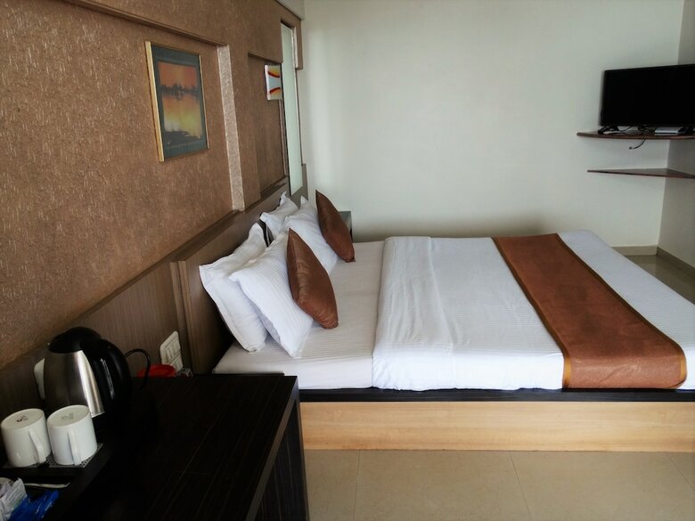 Hotel Abhishek Beach Resort & Spa