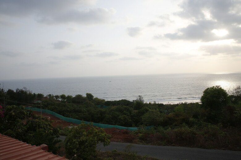 Hotel Abhishek Beach Resort & Spa