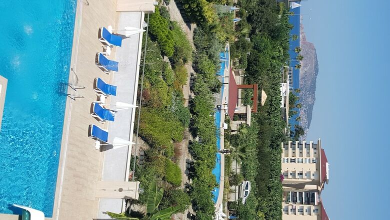 Moda Marine Apartments