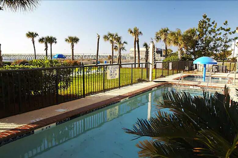 Windsurfer Hotel