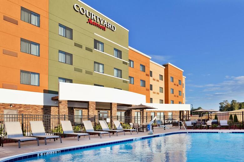 Hotel Courtyard By Marriott Auburn
