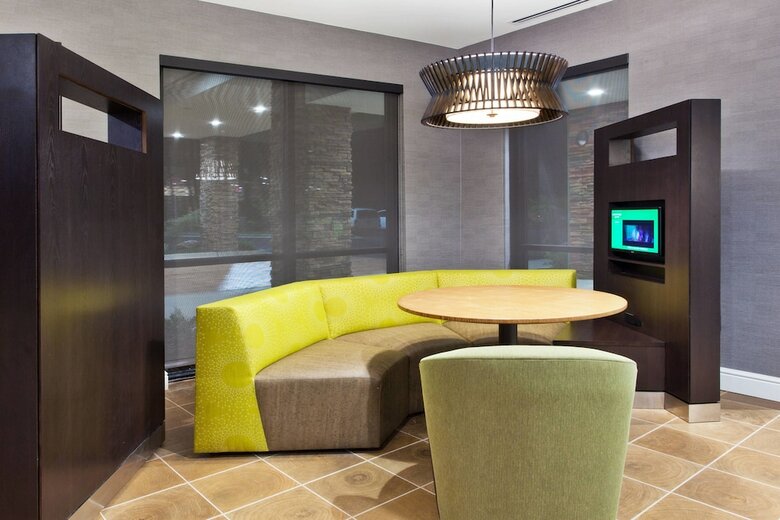 Hotel Courtyard By Marriott Auburn