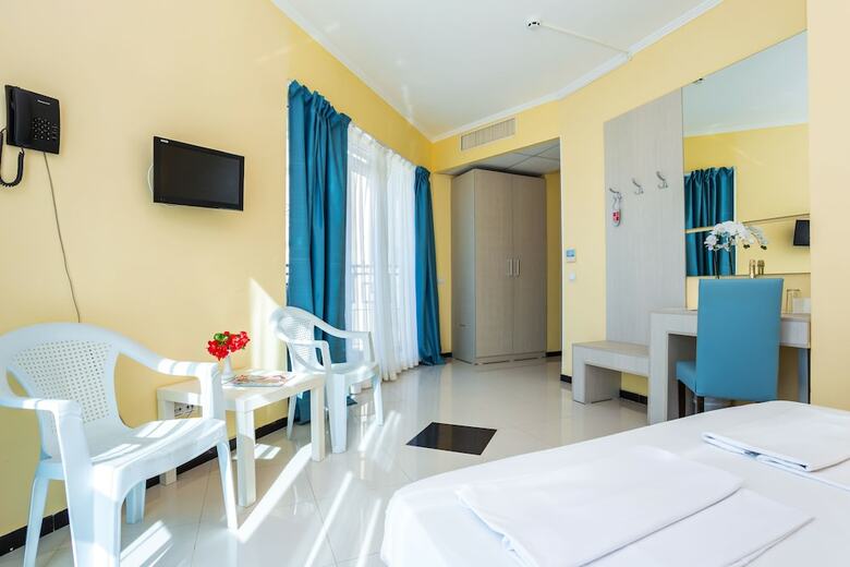 Blue Pearl Hotel- Ultra All Inclusive