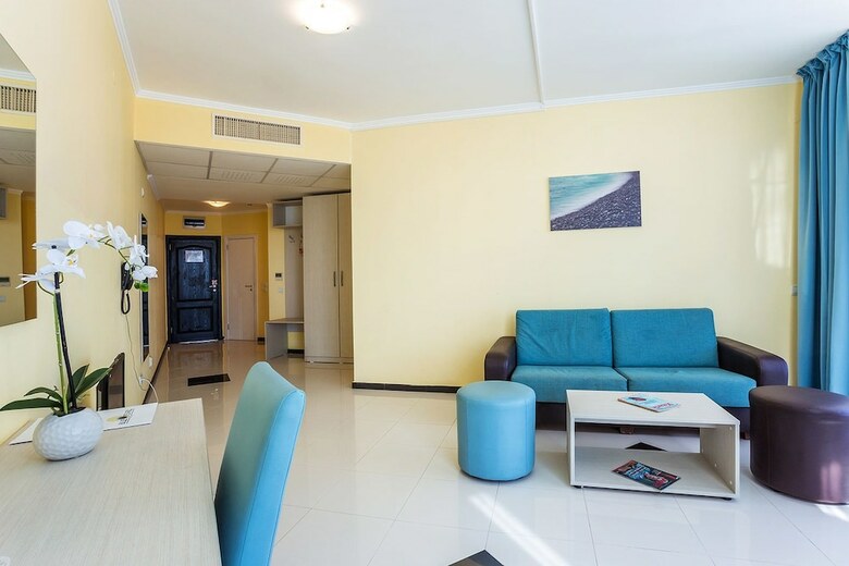 Blue Pearl Hotel- Ultra All Inclusive